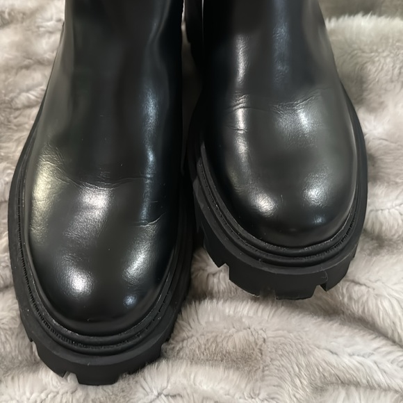 NWT Zara Lug Sole Boots - Picture 6 of 7